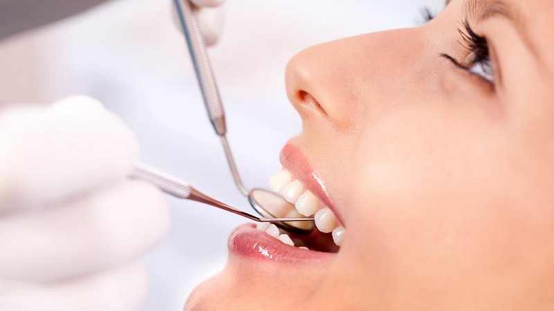 Implant dentaire et Prothèse dentaire